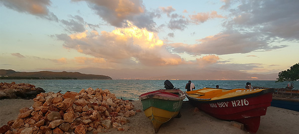Explore Jamaica