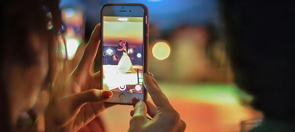 Internet-savvy Destination Weddings