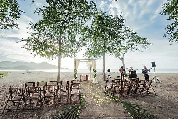 Brand Spotlight RIU Palace Wedding Resorts