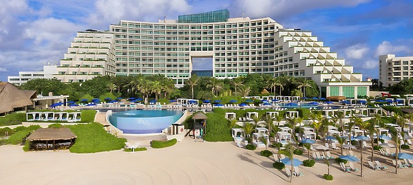 Wedding Resort Spotlight: Live Aqua Beach Resort Cancun
