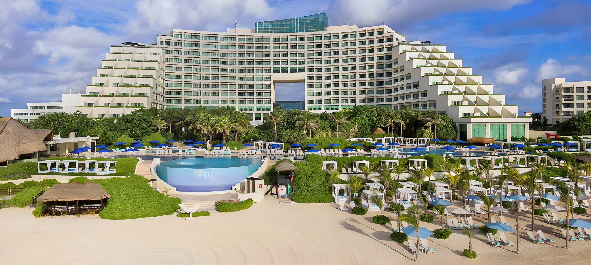All-inclusive destination weddings at Live Aqua Beach Resort Cancun