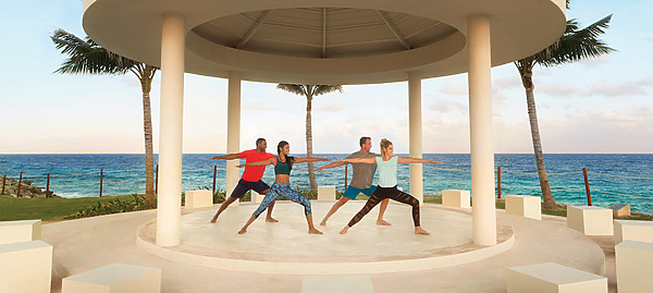 Top 6 Tips for Staying Healthy While Traveling to a Destination Wedding