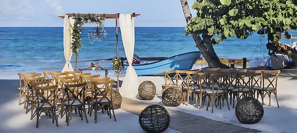 Wedding Resort Spotlight: Ocean Blue and Sand