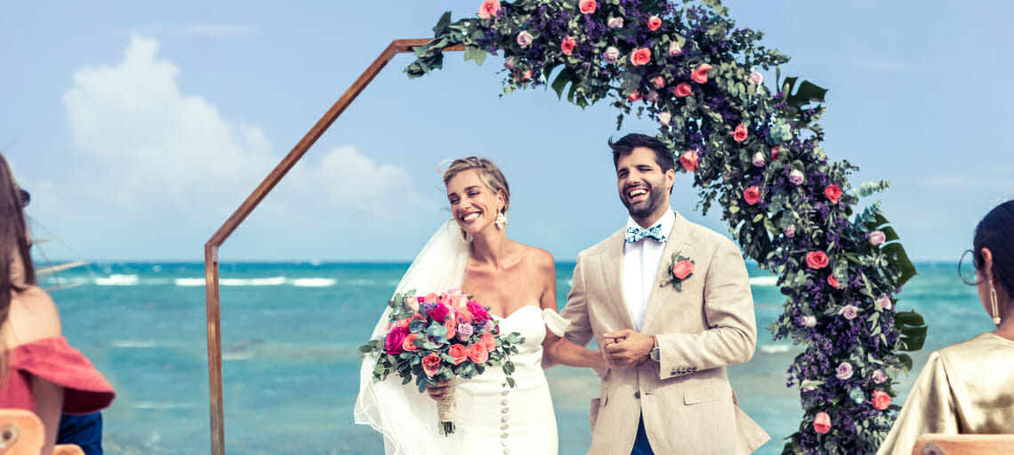 how to choose a destination wedding location unico 2087 riviera maya mexico beach couple ceremony