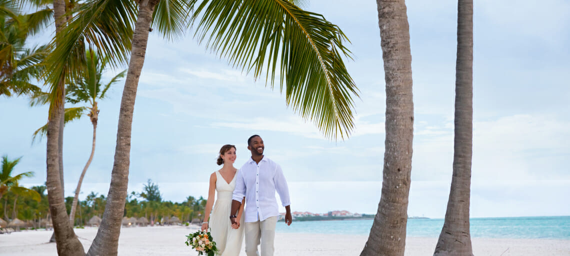 divine destination weddings in the dominican republic hyatt ziva cap cana beach couple