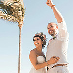 7 essential destination wedding rules los cabos beach couple mexico
