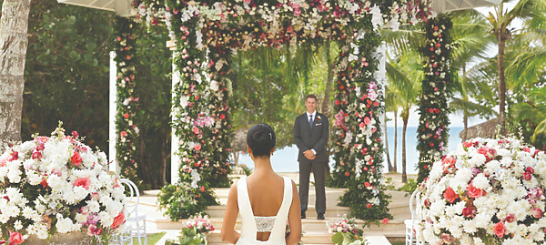 Why You Should Let Destify Build Your Destination Wedding Website