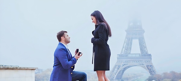 10 Unique Wedding Proposal Ideas