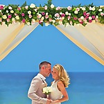 5 stunning tropical winter wedding resorts destination weddings royalton riviera cancun mexico beach venue
