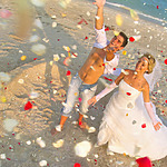 10 valentine's day destination wedding ideas beach venue couple