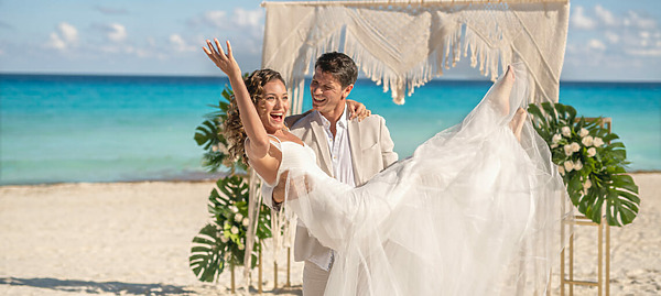 Are Destination Weddings More Expensive?