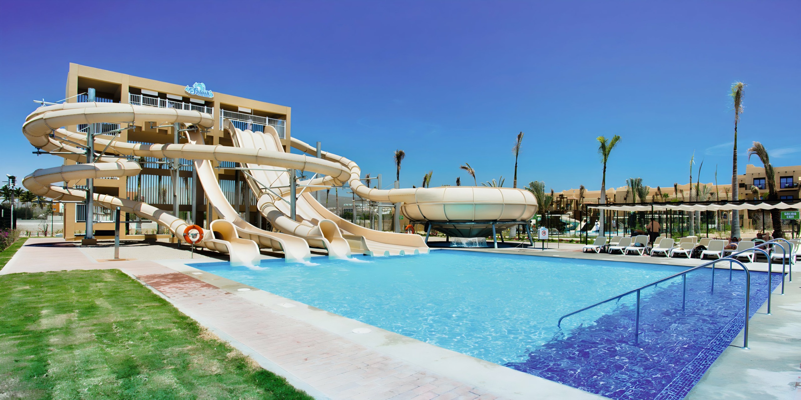 Hotel Riu Santa Fe - Image 11