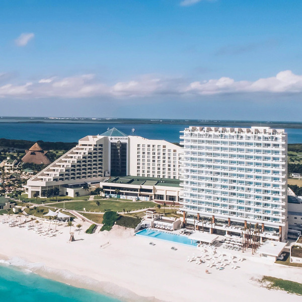 The Essential Guide to Weddings at Iberostar Selection Cancun