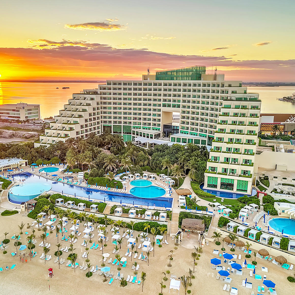 Live Aqua Beach Resort Cancun