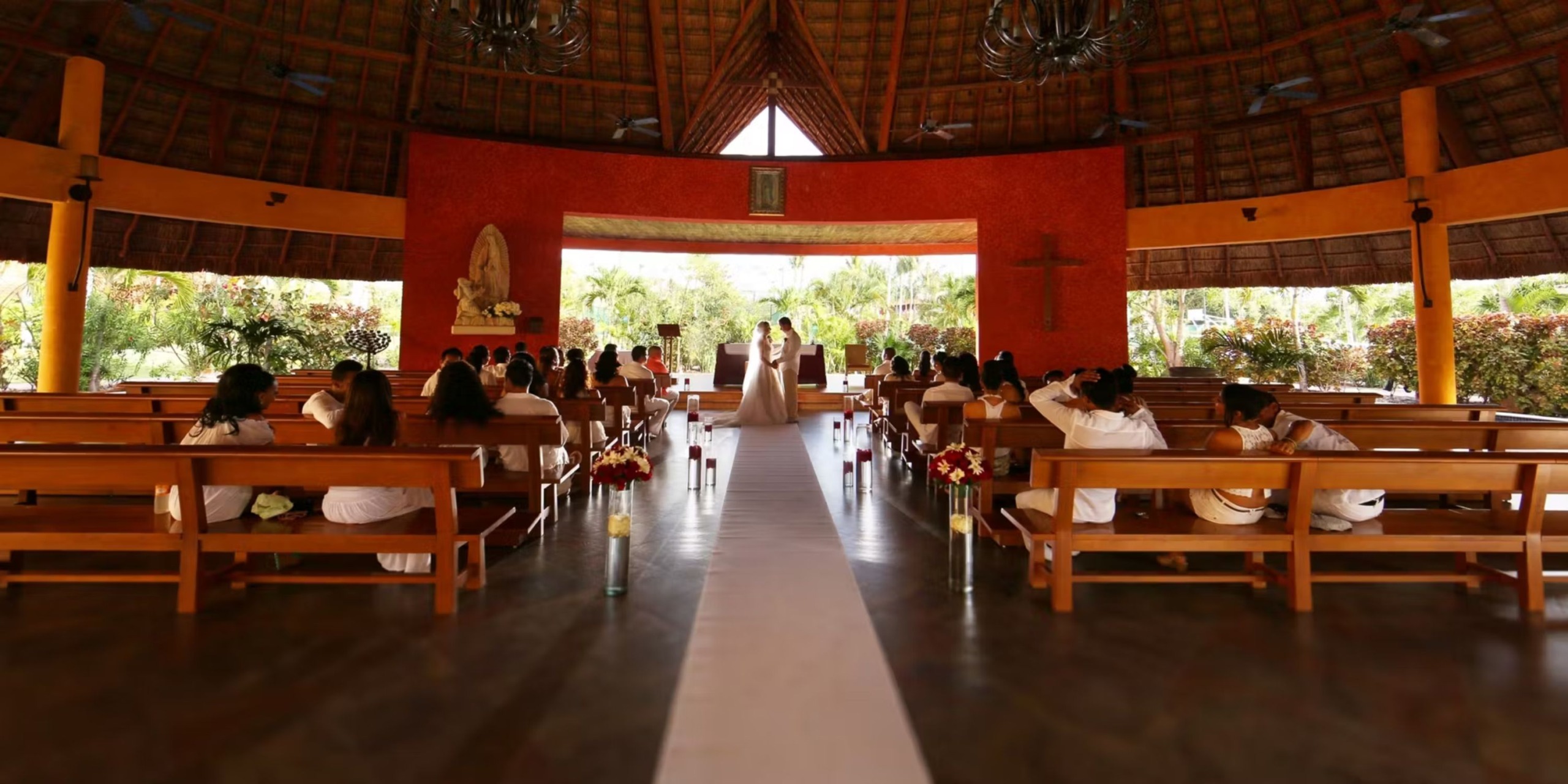 Barcelo Maya Colonial