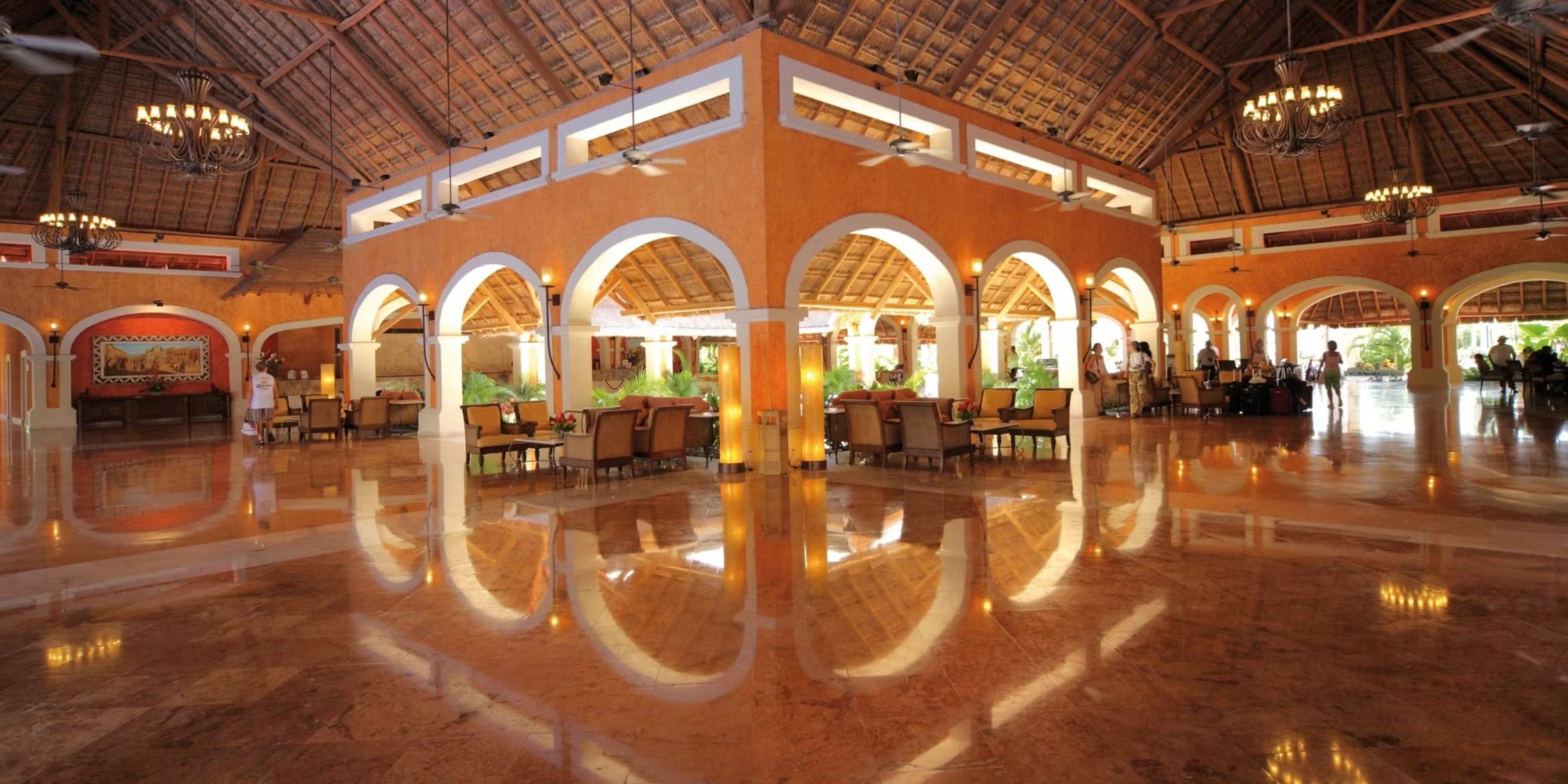 Barcelo Maya Colonial