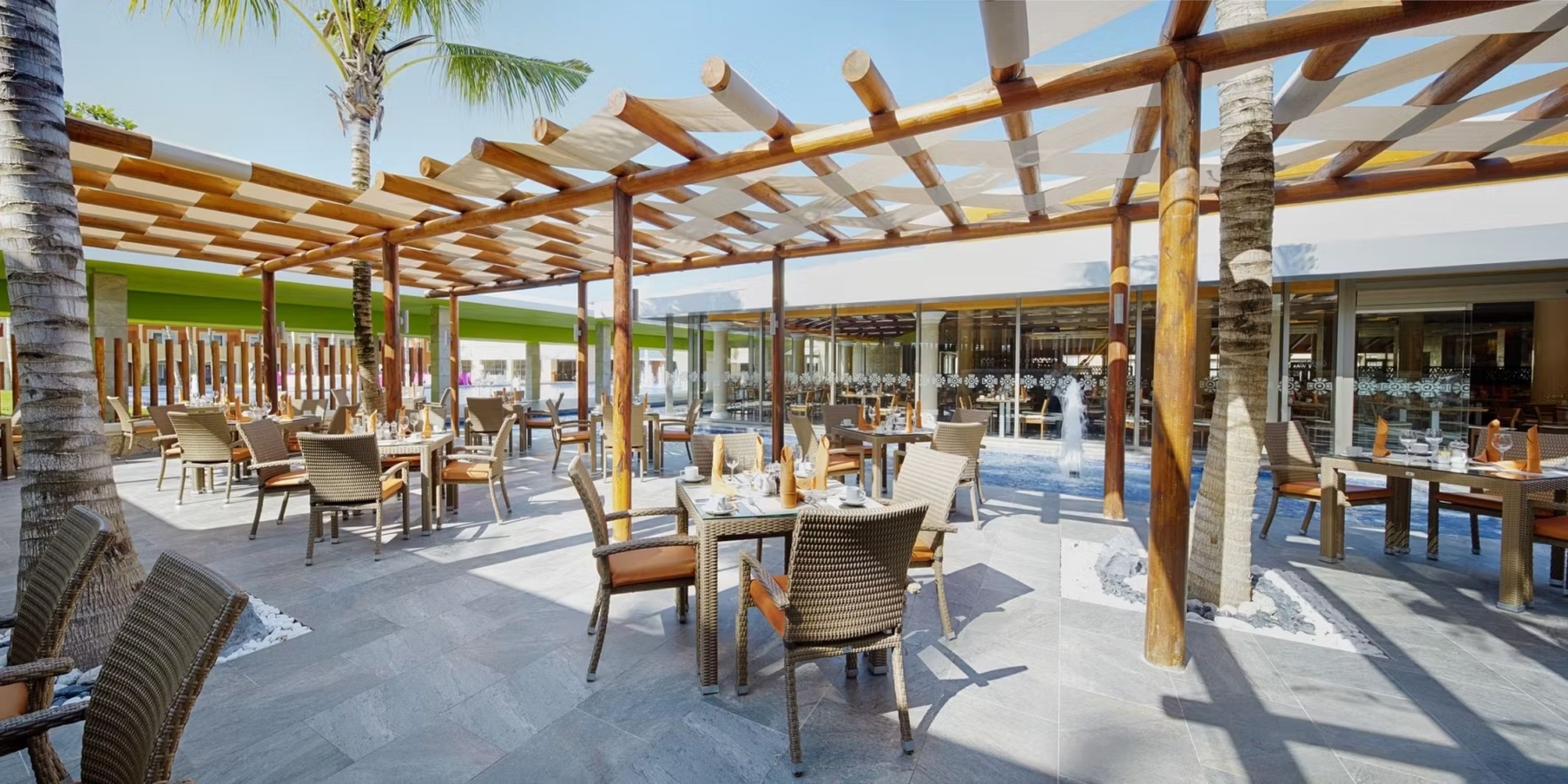 Barcelo Maya Colonial