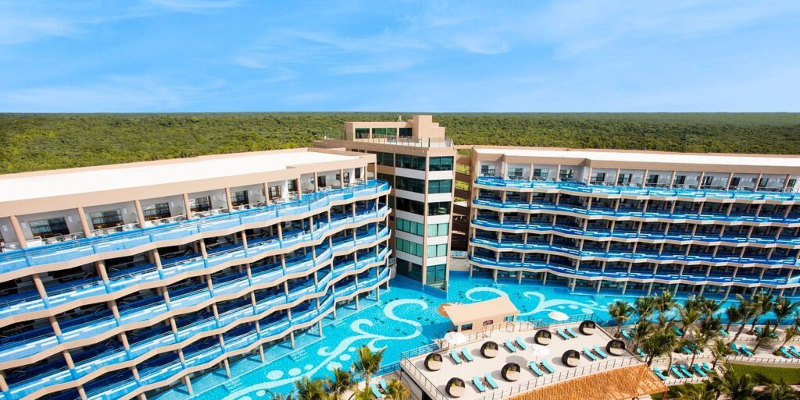 El Dorado Seaside Suites - Image 2