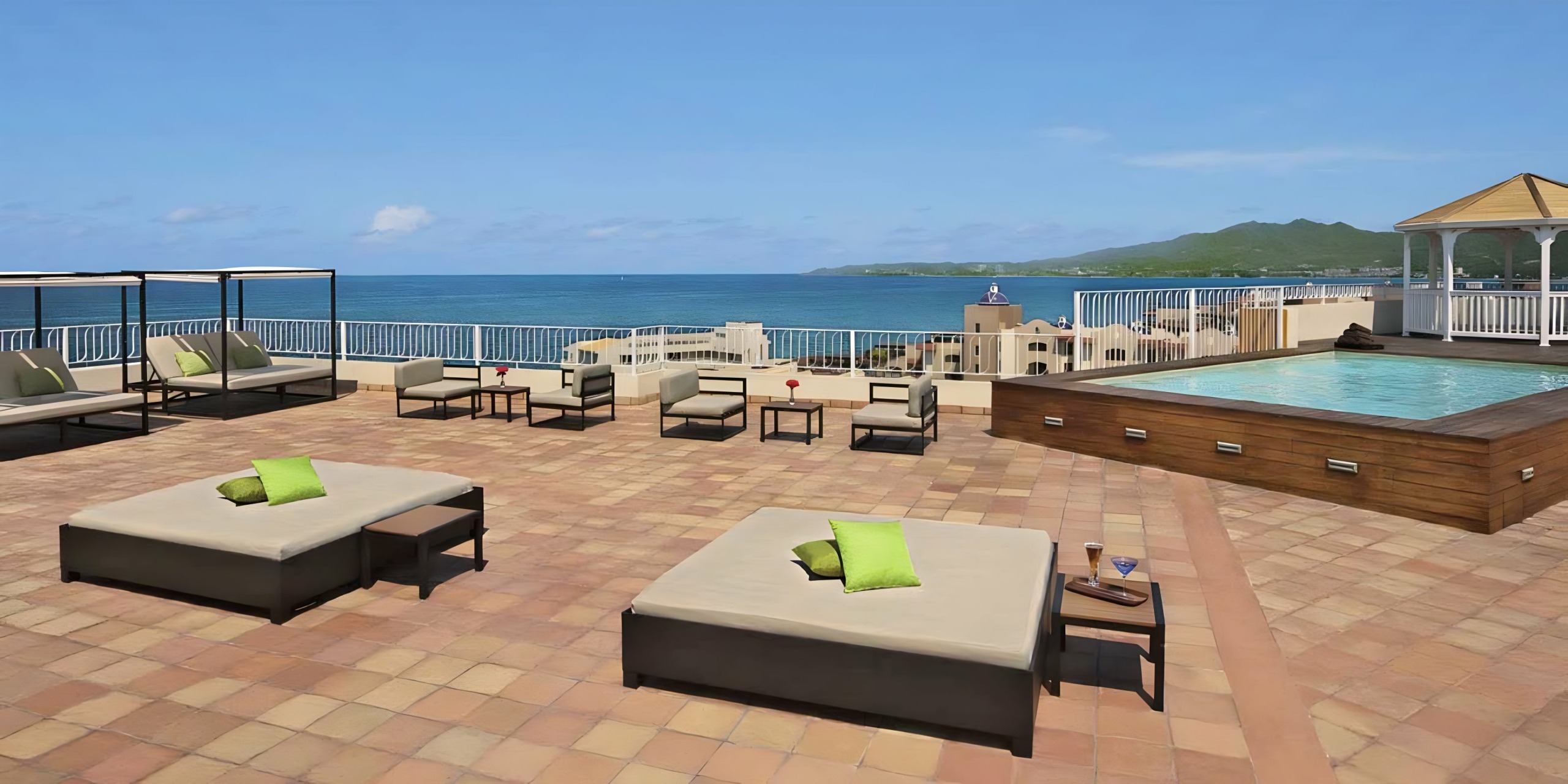 krystal grand nuevo vallarta mexico destination weddings sky bar venue