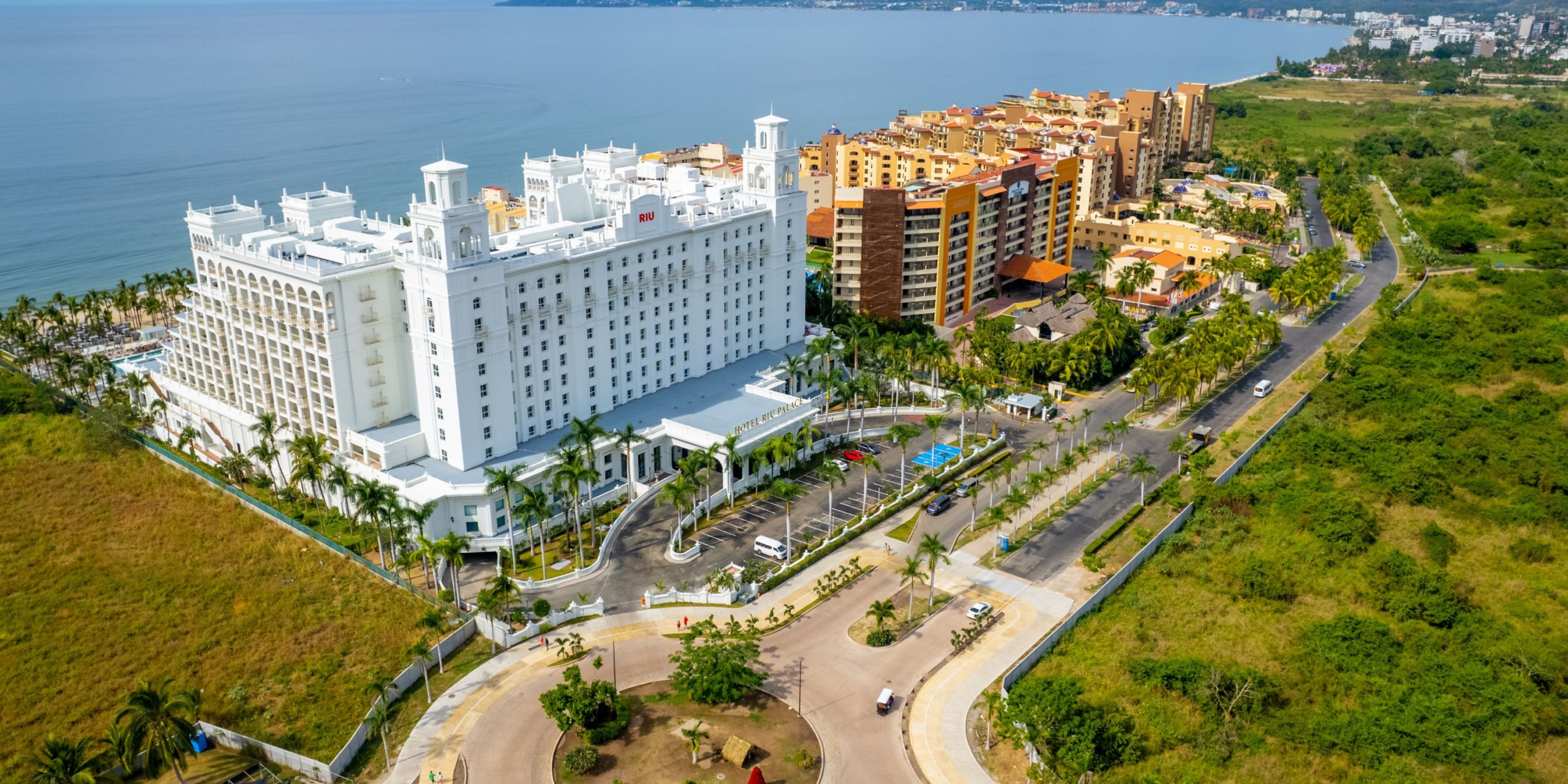Hotel Riu Palace Pacifico - Image 3