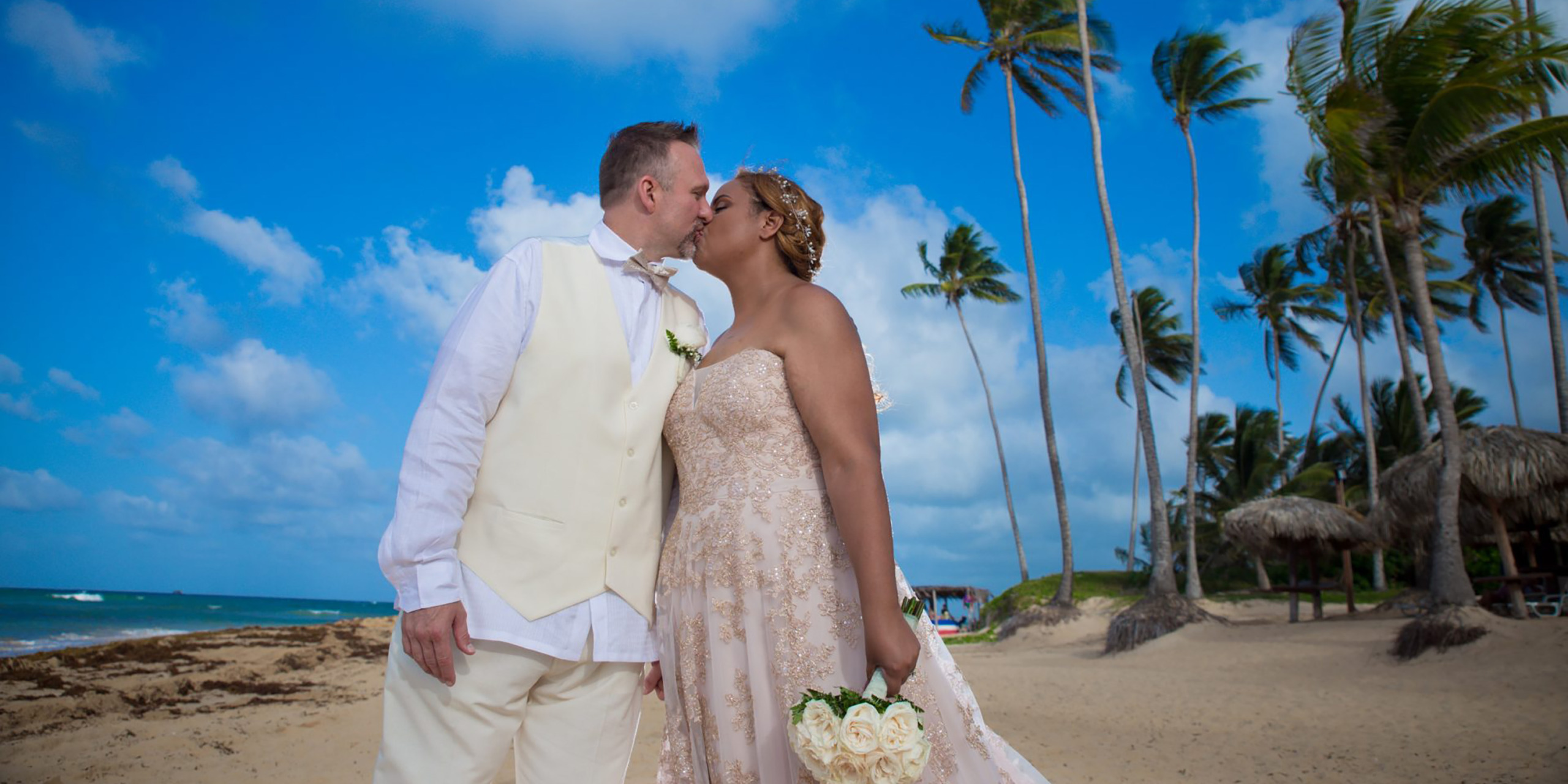 Yocasta and Greg - Image 3