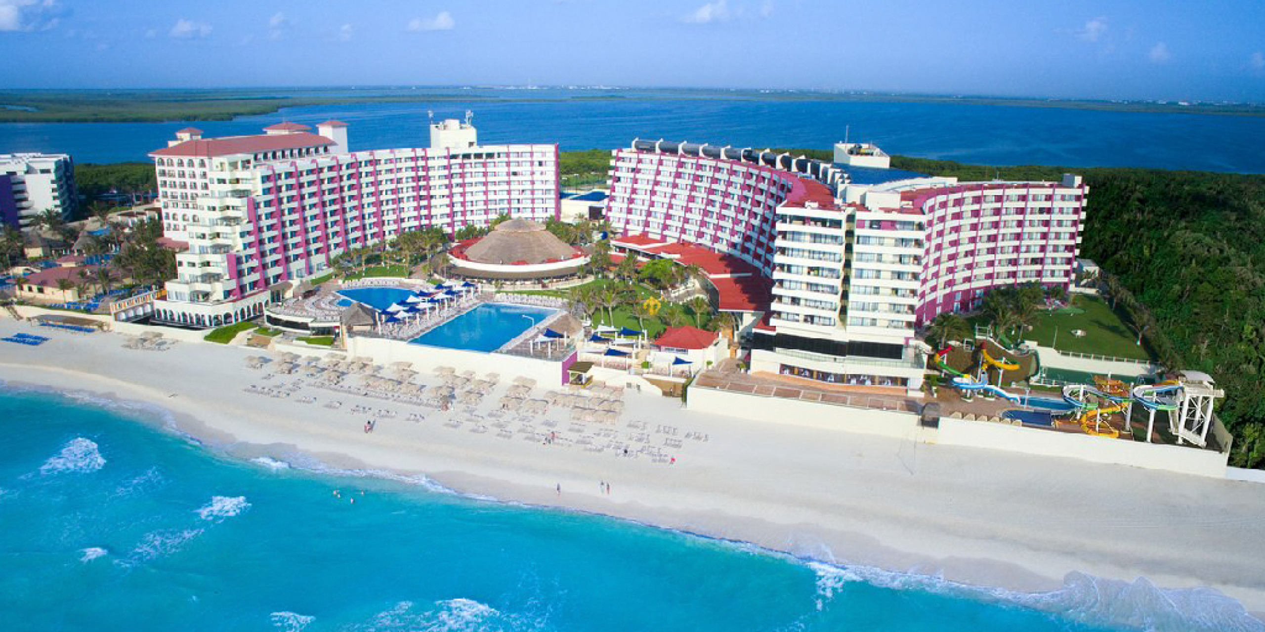 Crown Paradise Club Cancun