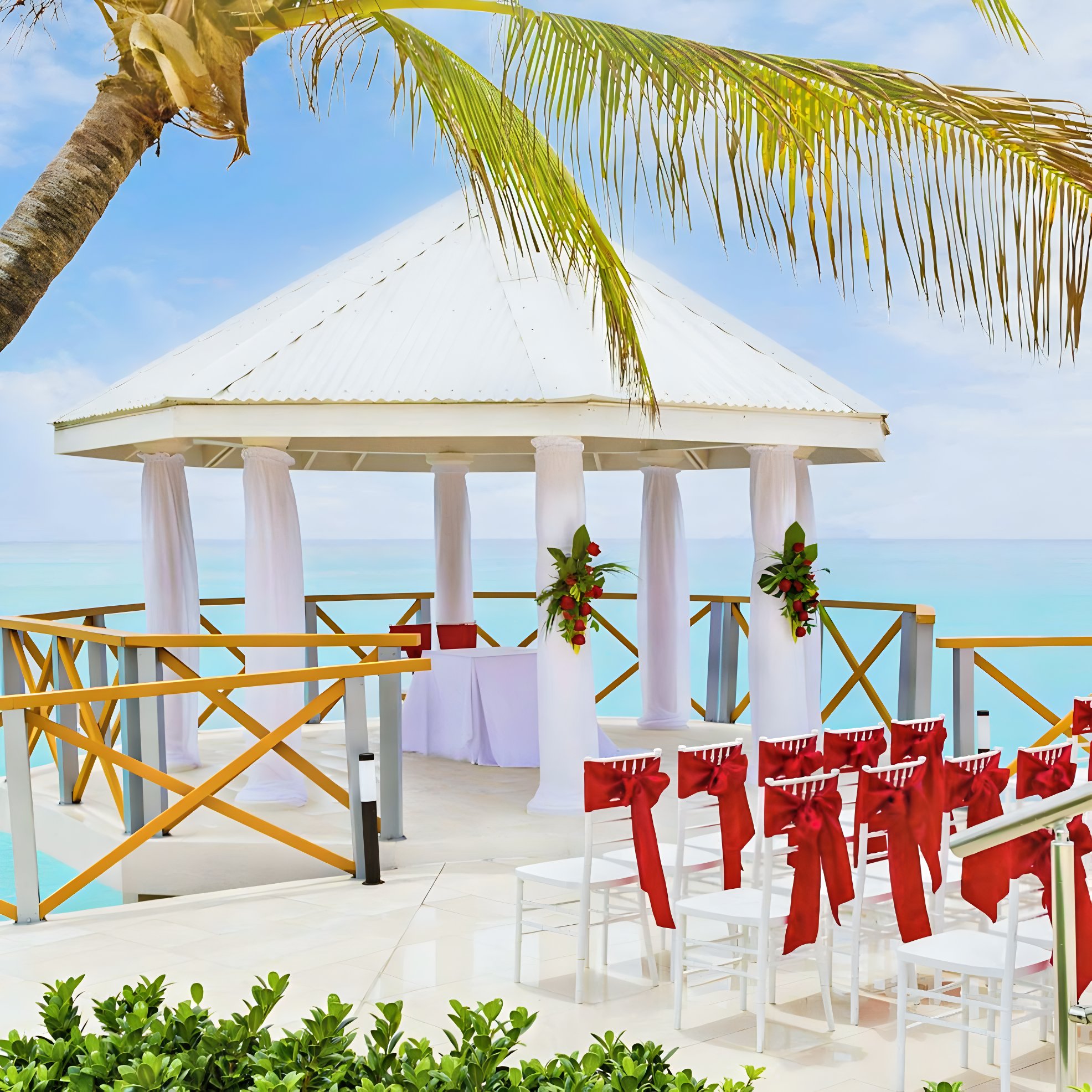 Sonesta Maho Beach Resort
