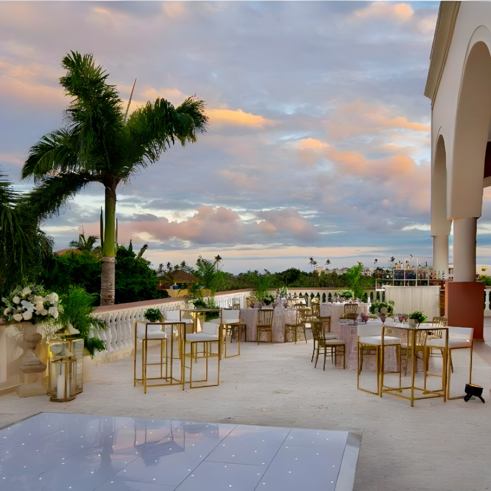 A destination wedding reception at a resort in Mexico.
