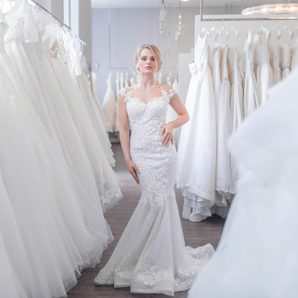 Unique and Purposeful Ways to Use Your Mom’s Wedding Dress for Your Destination Wedding