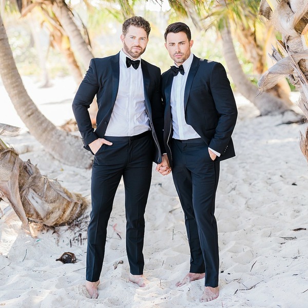 Jonathan Bennett and Jaymes Vaughan’s Destination Wedding in Paradise