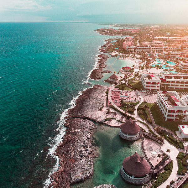 The 5 Best Inexpensive Places to Have a Wedding