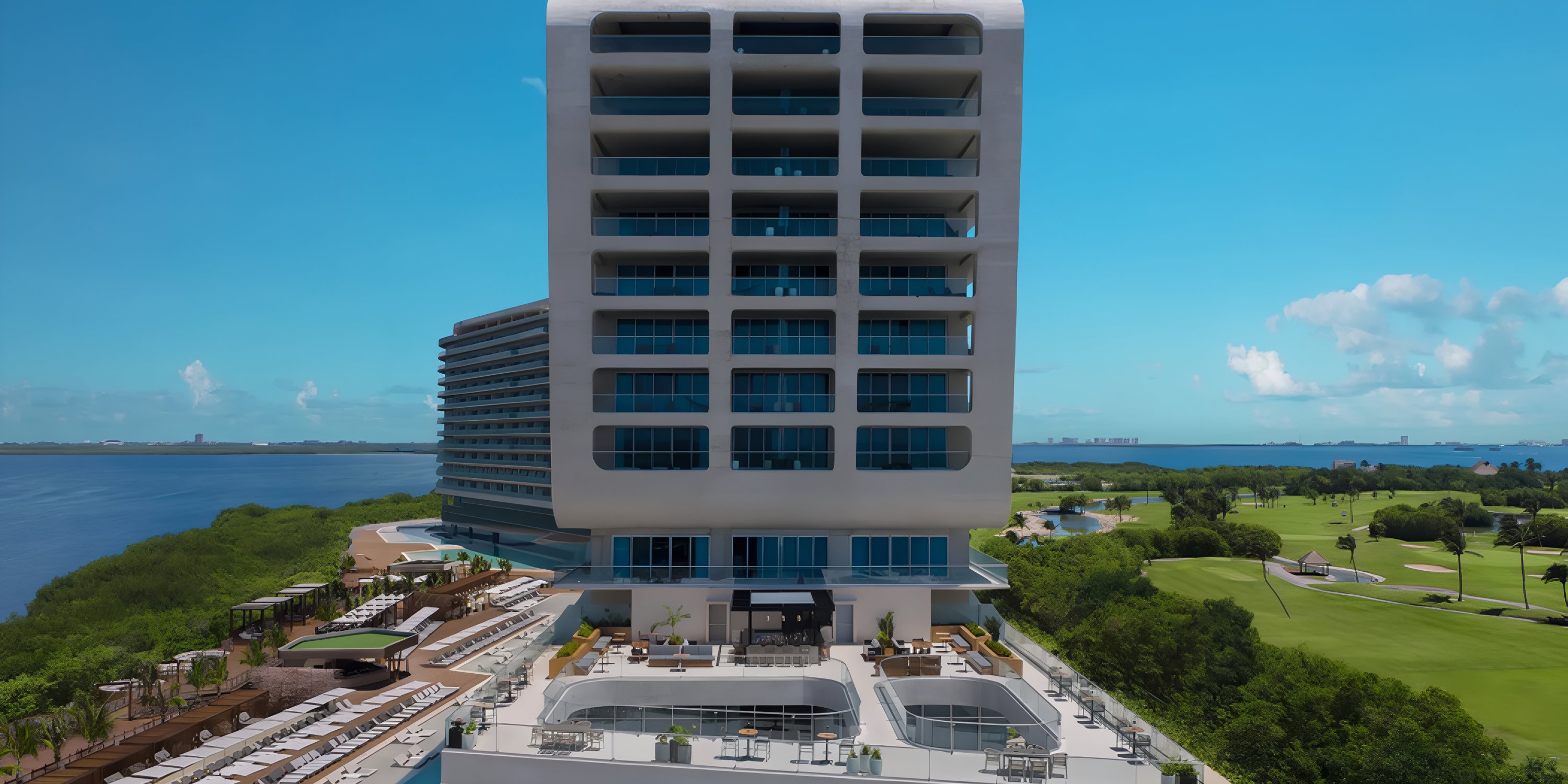 Hyatt Vivid Grand Island: Modern high-rise hotel with terraces, pool, and golf course—ideal for weddings.